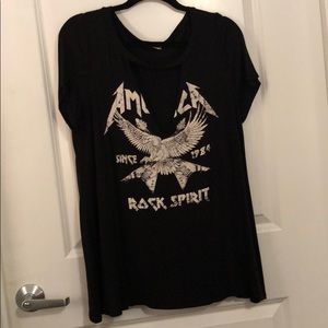V-Neck Cut Out Rock Spirit Tee